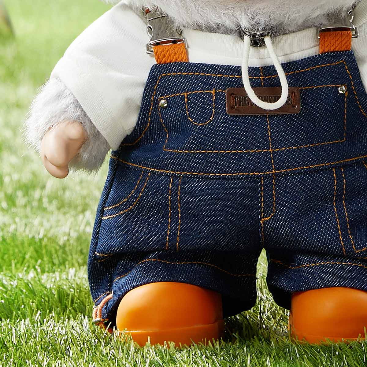 THE MONSTERS FALL IN WILD SERIES-Vinyl Plush Doll